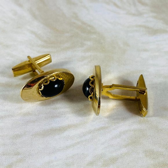 Vintage atomic set of gold-tone cufflinks onyx? cabochons with scalloped bezels - Picture 3 of 3